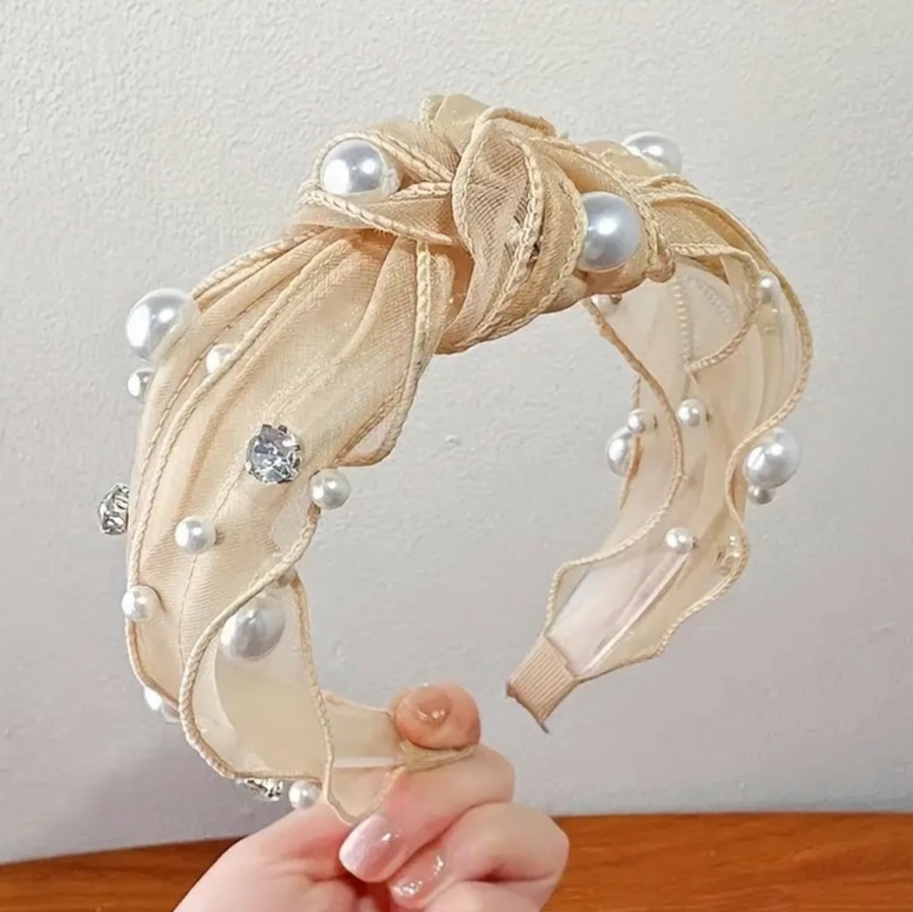 NWT CHAMPAGNE HEADBAND